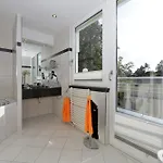 Brise Marfa App 11 *